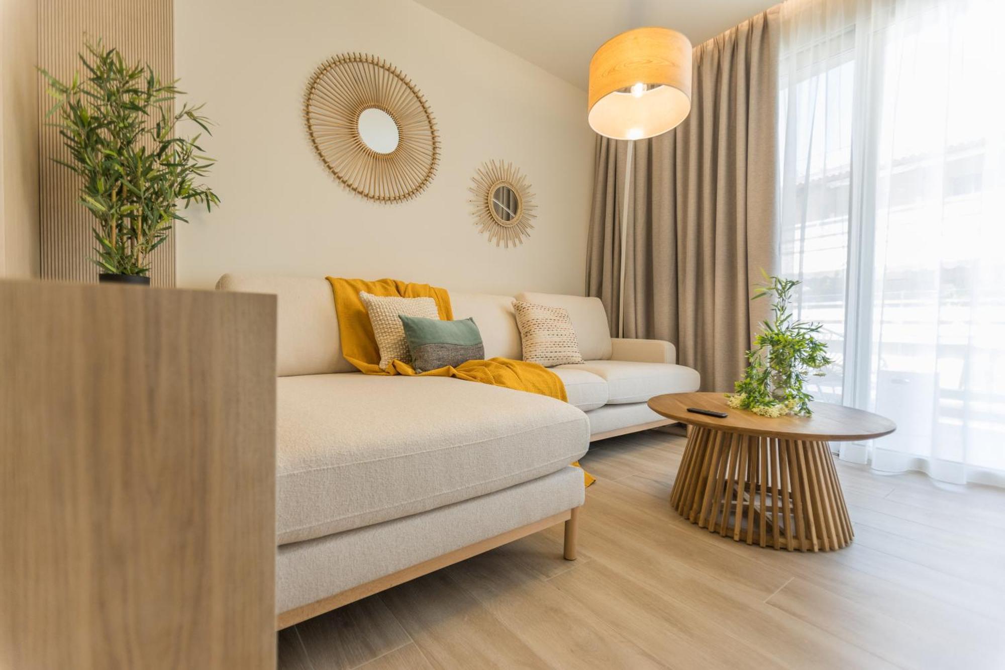 The Mediterranean Suites Pireus Exteriör bild