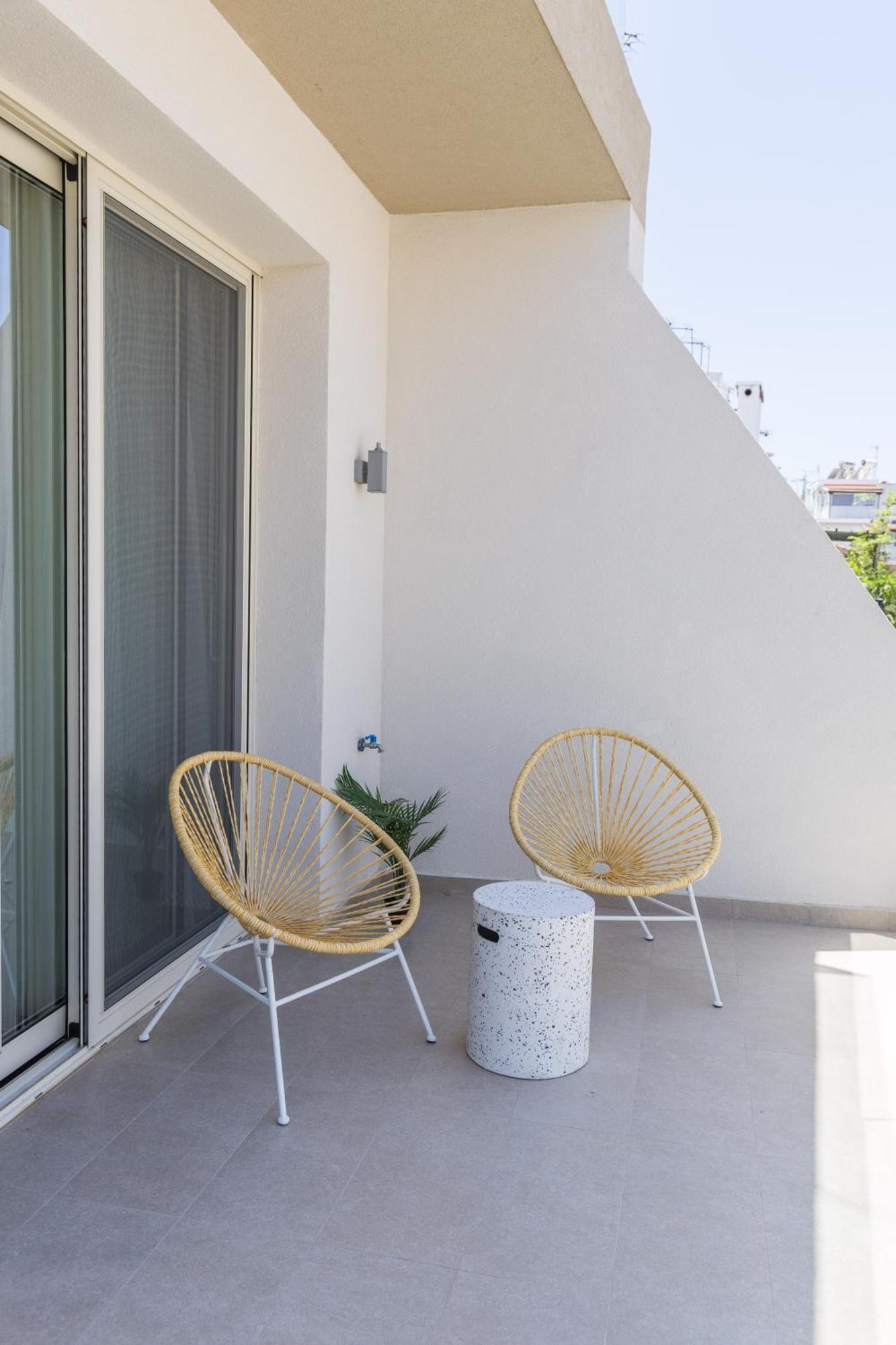 The Mediterranean Suites Pireus Exteriör bild