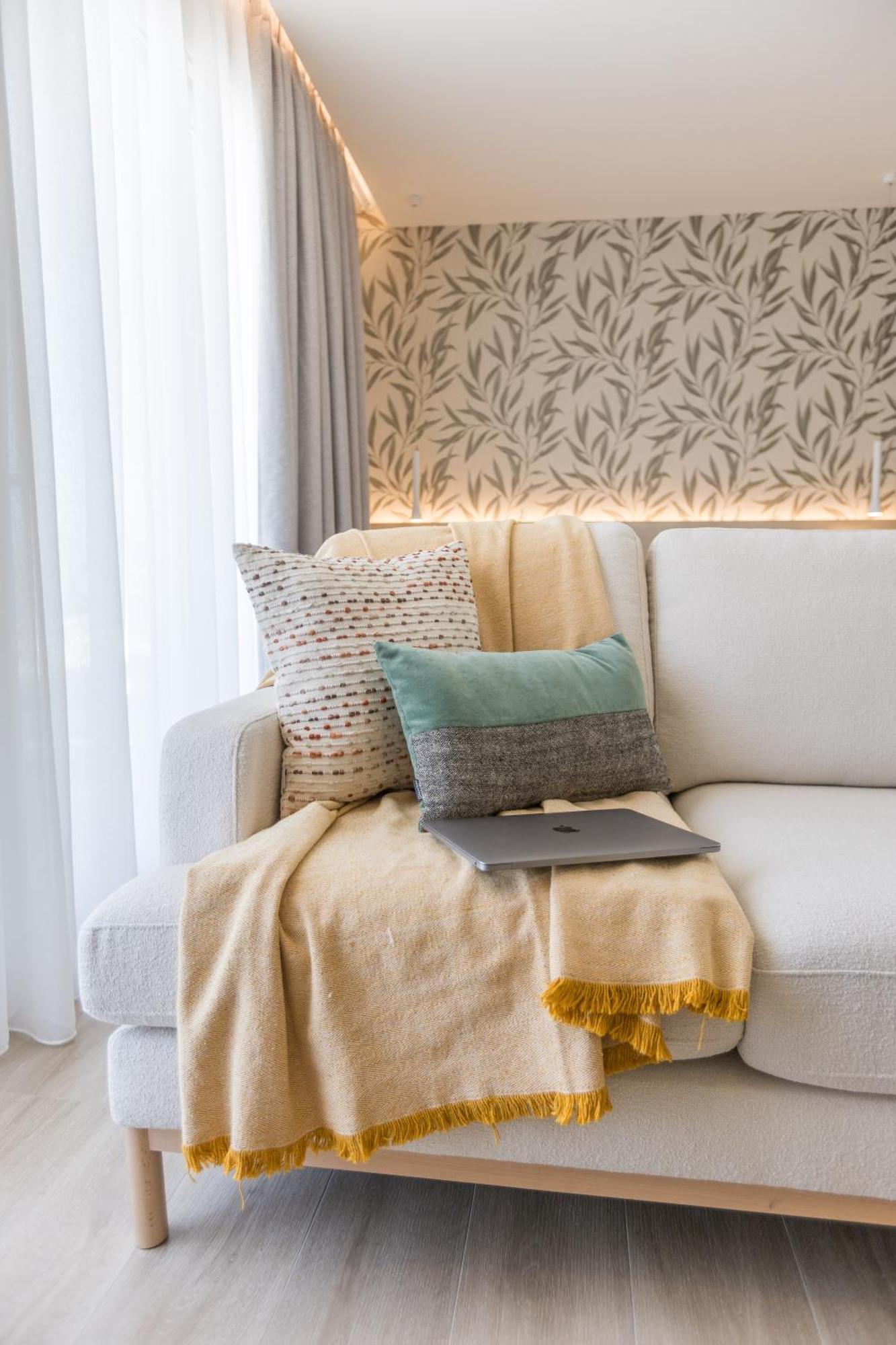 The Mediterranean Suites Pireus Exteriör bild